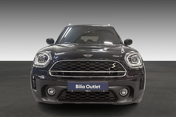 MINI Countryman Cooper SE 2 of 30