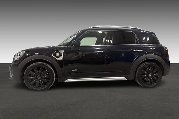 MINI Countryman Cooper SE 8 of 30