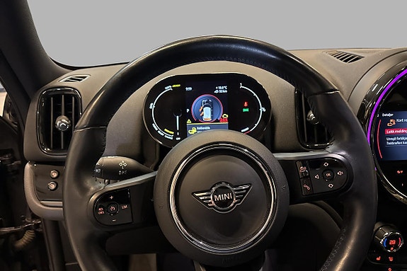 MINI Countryman Cooper SE 19 of 30