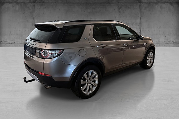 Land Rover Discovery Sport 10 of 24