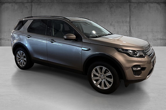 Land Rover Discovery Sport 12 of 24