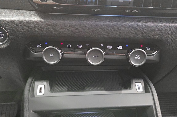 Citroen E-C4 16 of 24