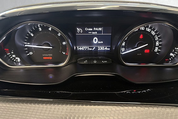Peugeot 2008 10 of 15