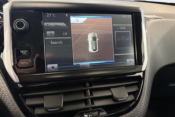 Peugeot 2008 9 of 15