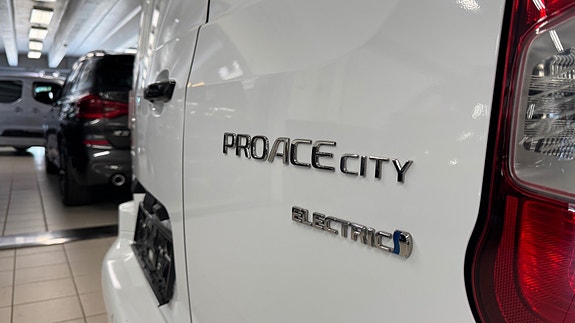 Toyota Proace City 8 of 30