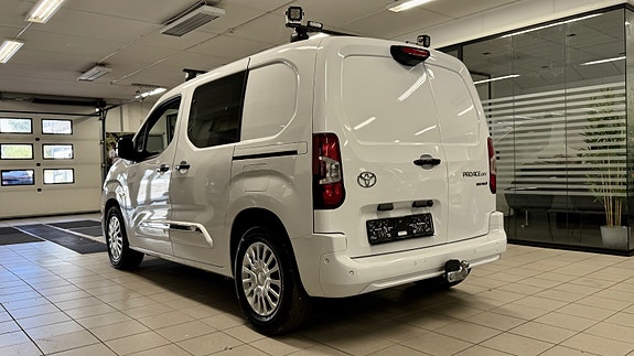 Toyota Proace City 4 of 30