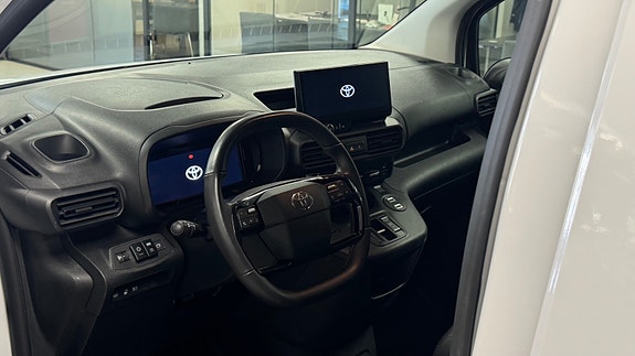 Toyota Proace City 16 of 30