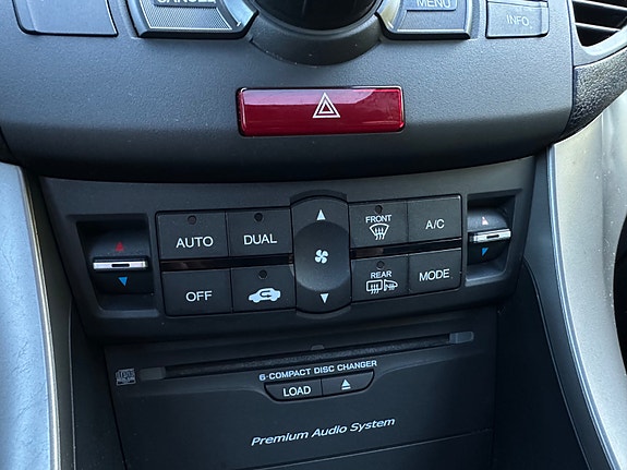 Honda Accord 22 of 30