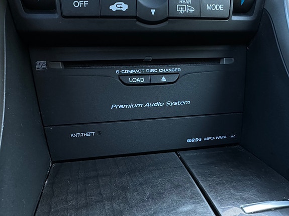 Honda Accord 23 of 30