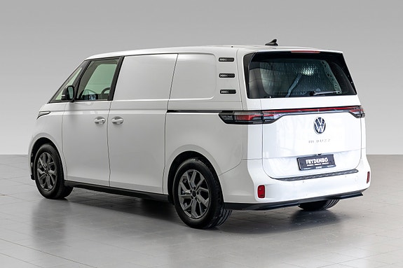 Volkswagen ID. Buzz 7 of 30