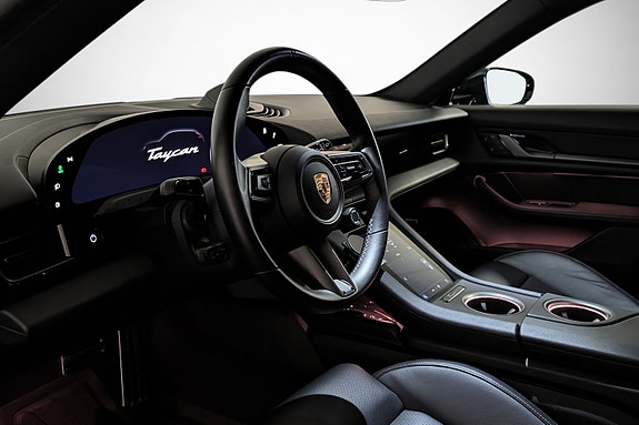 Porsche Taycan 4 14 of 28