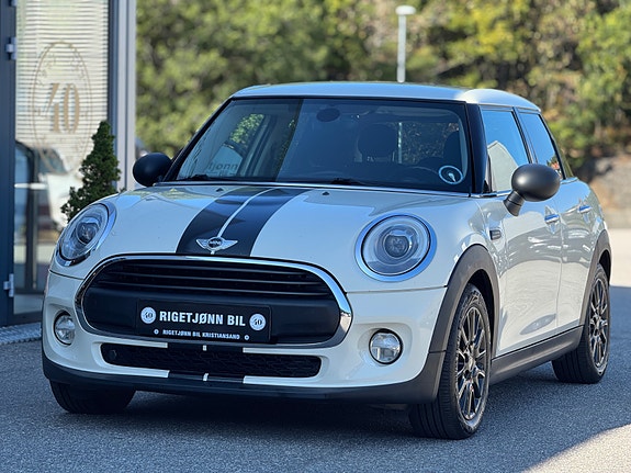 MINI One 2 of 30
