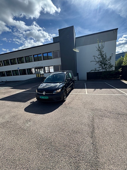 Volkswagen Caddy Maxi 10 of 11