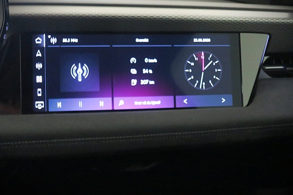 Audi S6 e-tron 16 of 21