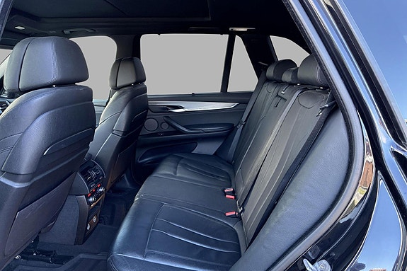 BMW X5 12 of 30
