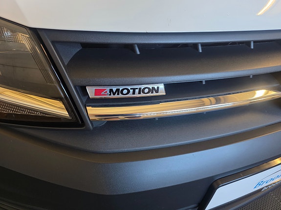 Volkswagen Caddy Maxi 11 of 30