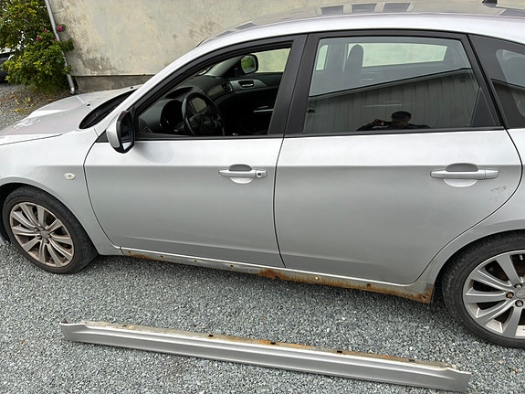 Subaru Impreza 14 of 18
