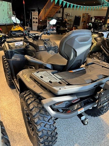 Can-Am Outlander MAX 1000R BACK COUNTRY 3 of 10