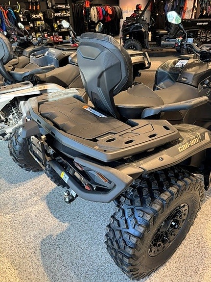 Can-Am Outlander MAX 1000R BACK COUNTRY 5 of 10