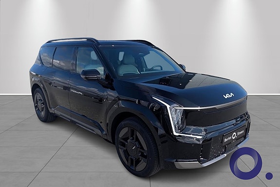 Kia EV9 10 of 24