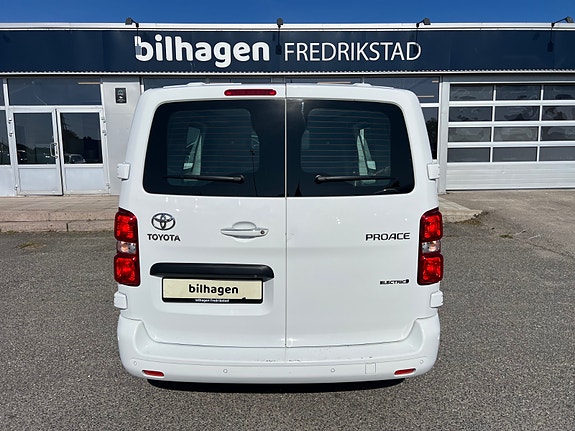 Toyota Proace 12 of 23