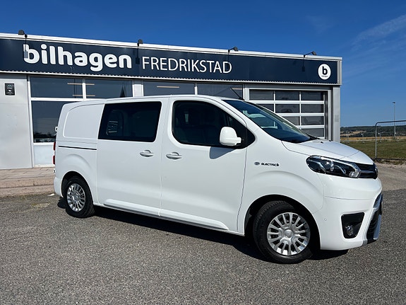 Toyota Proace 2 of 23
