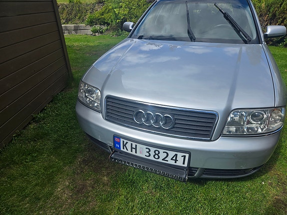 Audi A6 8 of 17