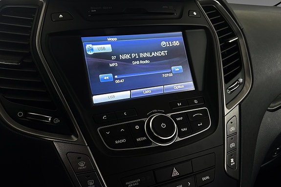 Hyundai Grand Santa Fe 14 of 19