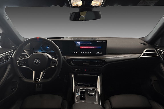 BMW i4 13 of 25