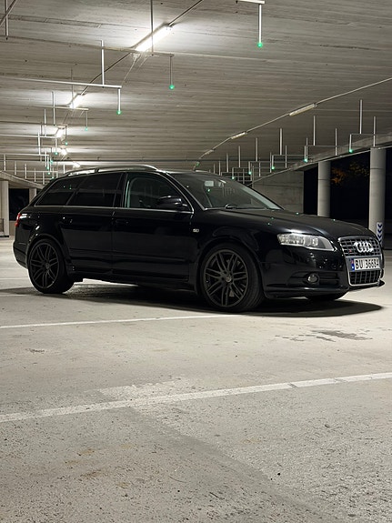 Audi S4 6 of 29