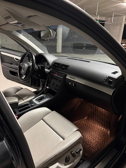 Audi S4 11 of 29