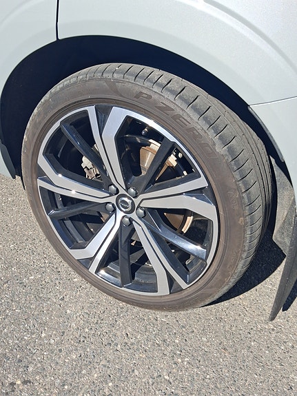 Volvo XC60 6 of 13