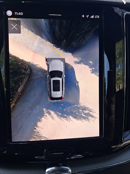Volvo XC60 10 of 13