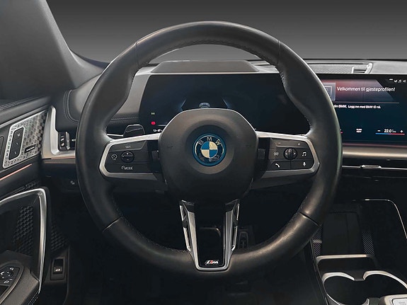 BMW iX1 15 of 27