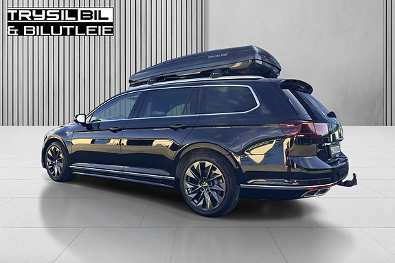 Volkswagen Passat 8 of 30