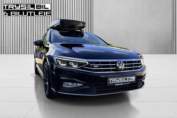 Volkswagen Passat 2 of 30