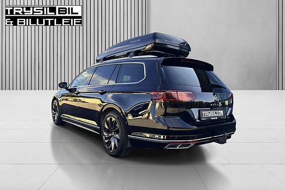 Volkswagen Passat 9 of 30