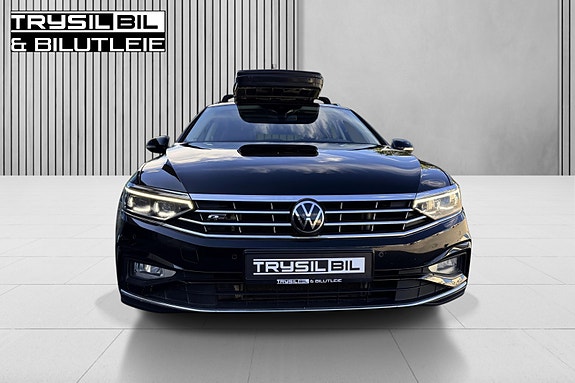 Volkswagen Passat 3 of 30