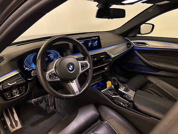 BMW 530e 10 of 30