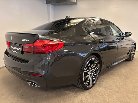 BMW 530e 5 of 30