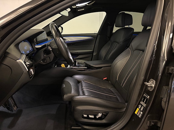 BMW 530e 11 of 30