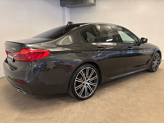 BMW 530e 6 of 30