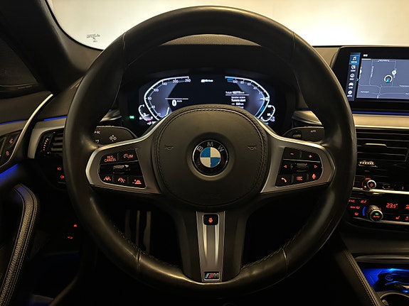 BMW 530e 13 of 30