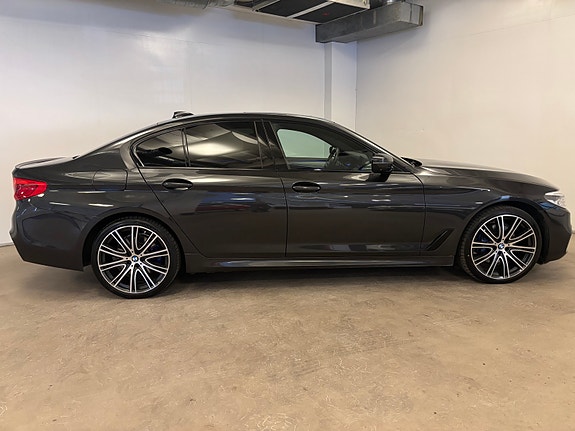 BMW 530e 7 of 30