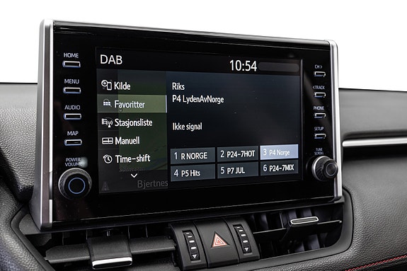 Toyota RAV4 Plug-in Hybrid 24 of 29