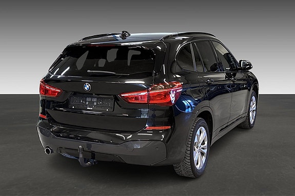 BMW X1 5 of 19
