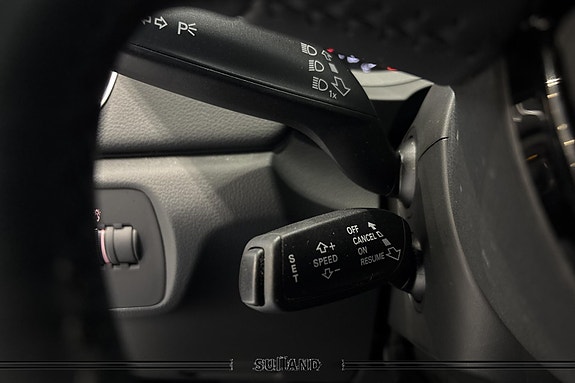 Audi Q3 25 of 29