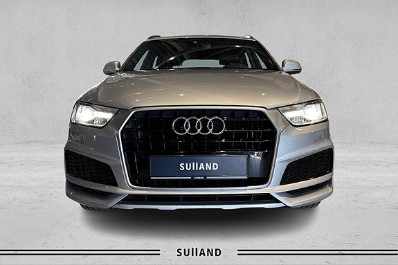 Audi Q3 8 of 29