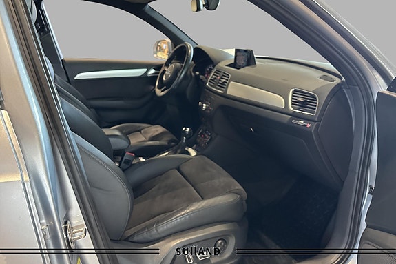 Audi Q3 15 of 29