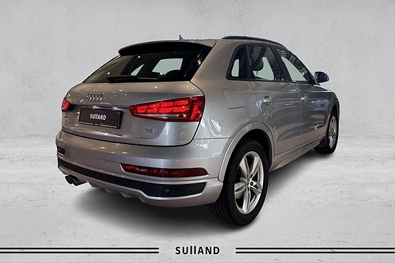 Audi Q3 5 of 29